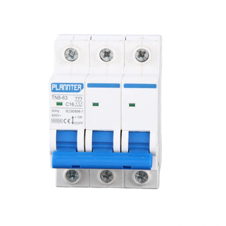 Bakit Mahalaga ang 3 Pole Copper Miniature Circuit Breaker para sa Modernong Proteksyon ng Elektrisidad?